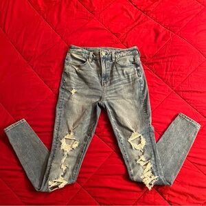 American Eagle The Dream Jean Ripped Skinny Jeans Size 4